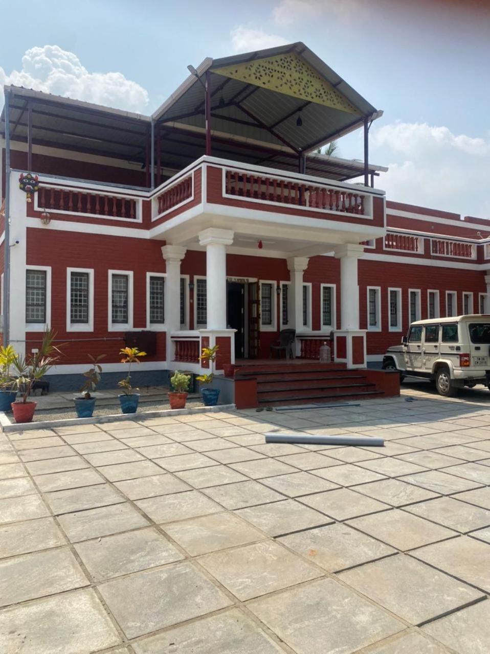 Villa Western Castle Residency Coimbatore Exterior foto